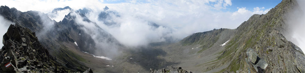 Panorama Blick vom Atterkarjöchl RIchtung Süden auf 2.970m